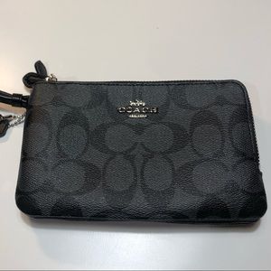 New Coach Women’s DOUBLE Corner Zip Wristlet
